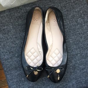 Black Ballet Flats
